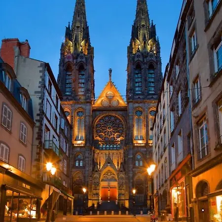 Insolite - Cosy Calme Proche Cathedrale Avec Vue Sur Cour *